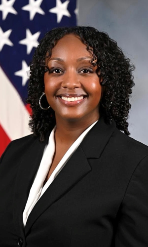 TRACI B. WILLIAMS Headshot